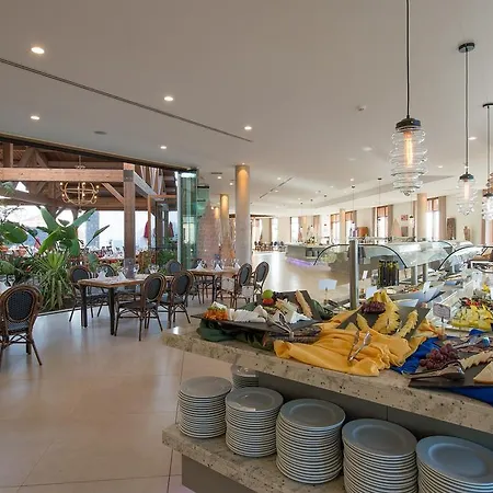 리조트 Pierre & Fuerteventura Origomare 4*